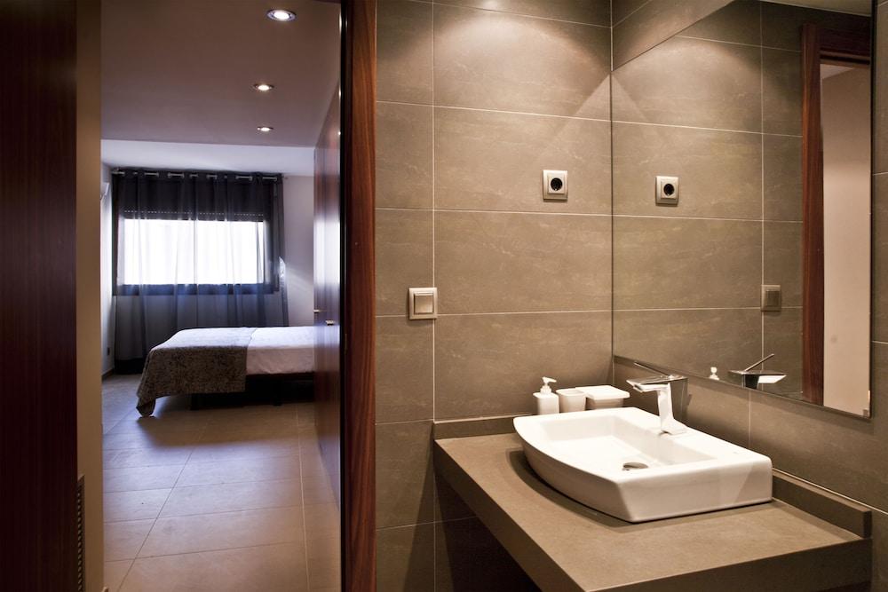 Up Suites Bcn Barcelona Buitenkant foto