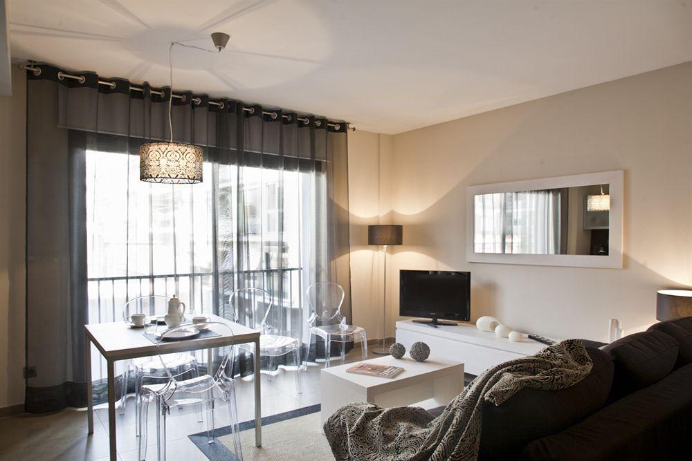 Up Suites Bcn Barcelona Buitenkant foto