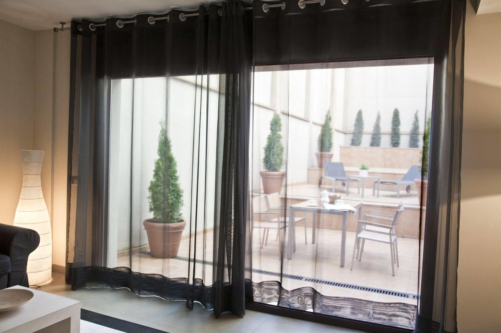 Up Suites Bcn Barcelona Buitenkant foto